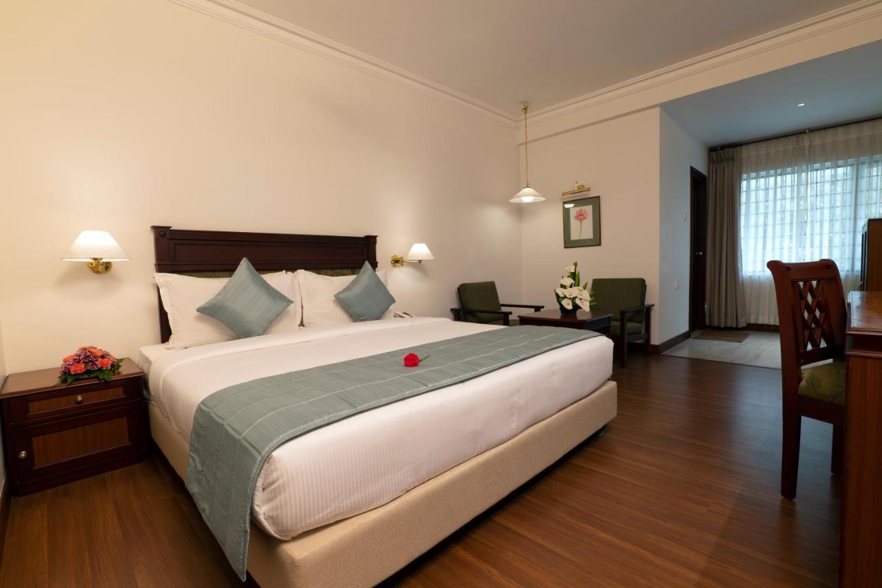 Issacs Residency Hotel Munnar Exterior foto