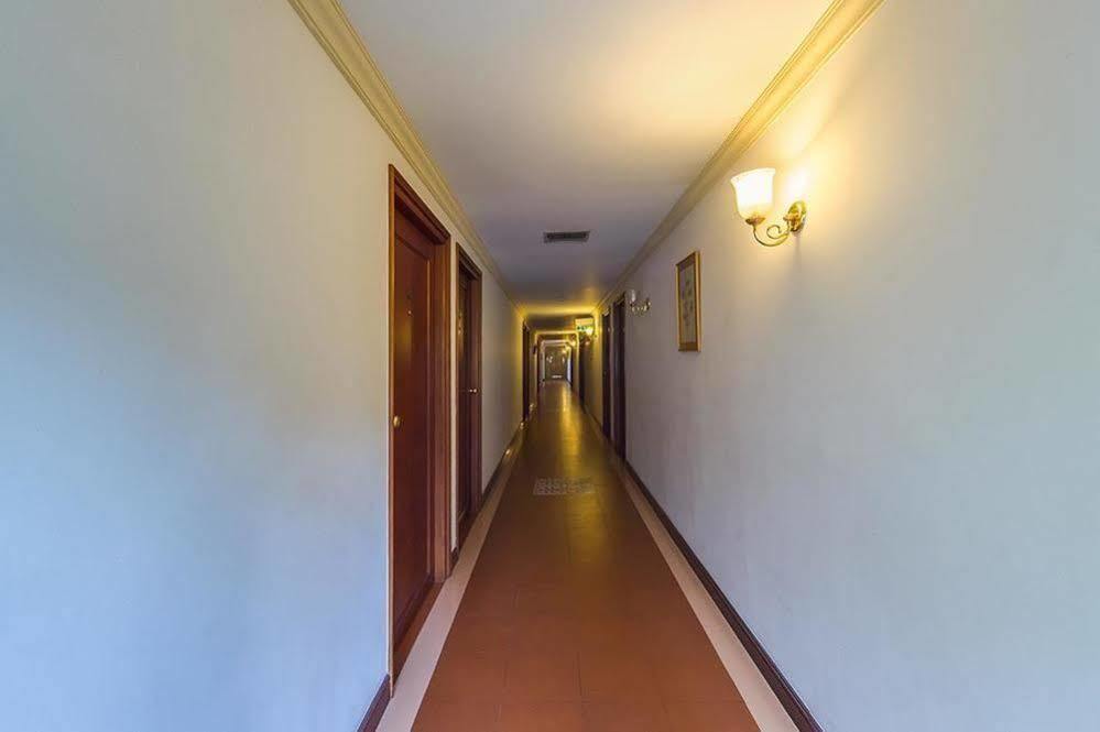 Issacs Residency Hotel Munnar Exterior foto